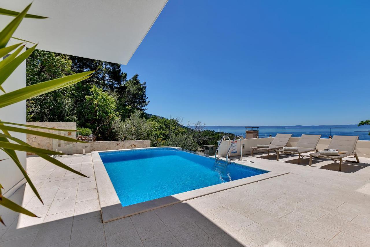 Villa Prestige บาชกาโวดา ภายนอก รูปภาพ