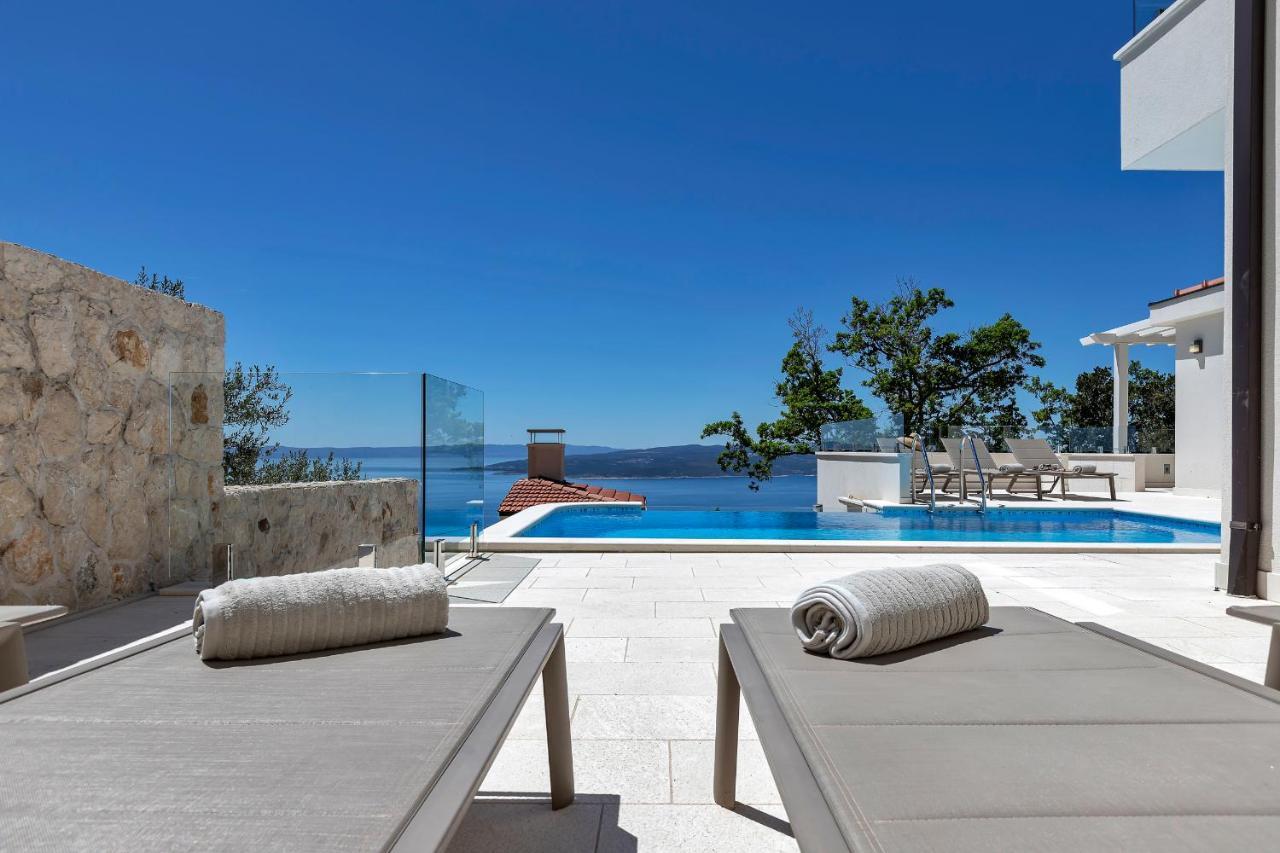 Villa Prestige บาชกาโวดา ภายนอก รูปภาพ