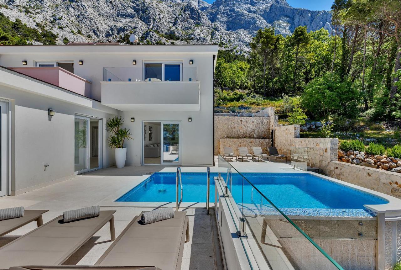 Villa Prestige บาชกาโวดา ภายนอก รูปภาพ
