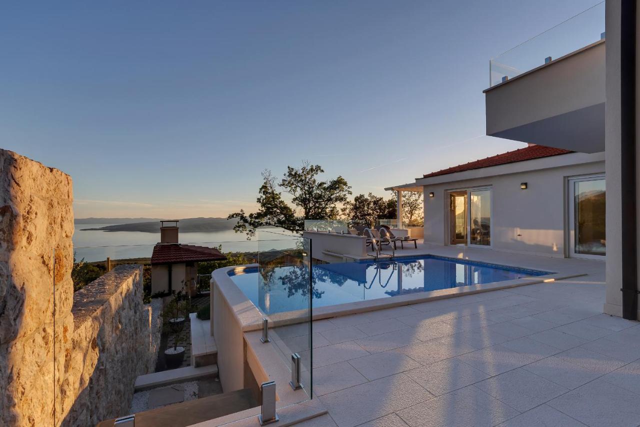 Villa Prestige บาชกาโวดา ภายนอก รูปภาพ