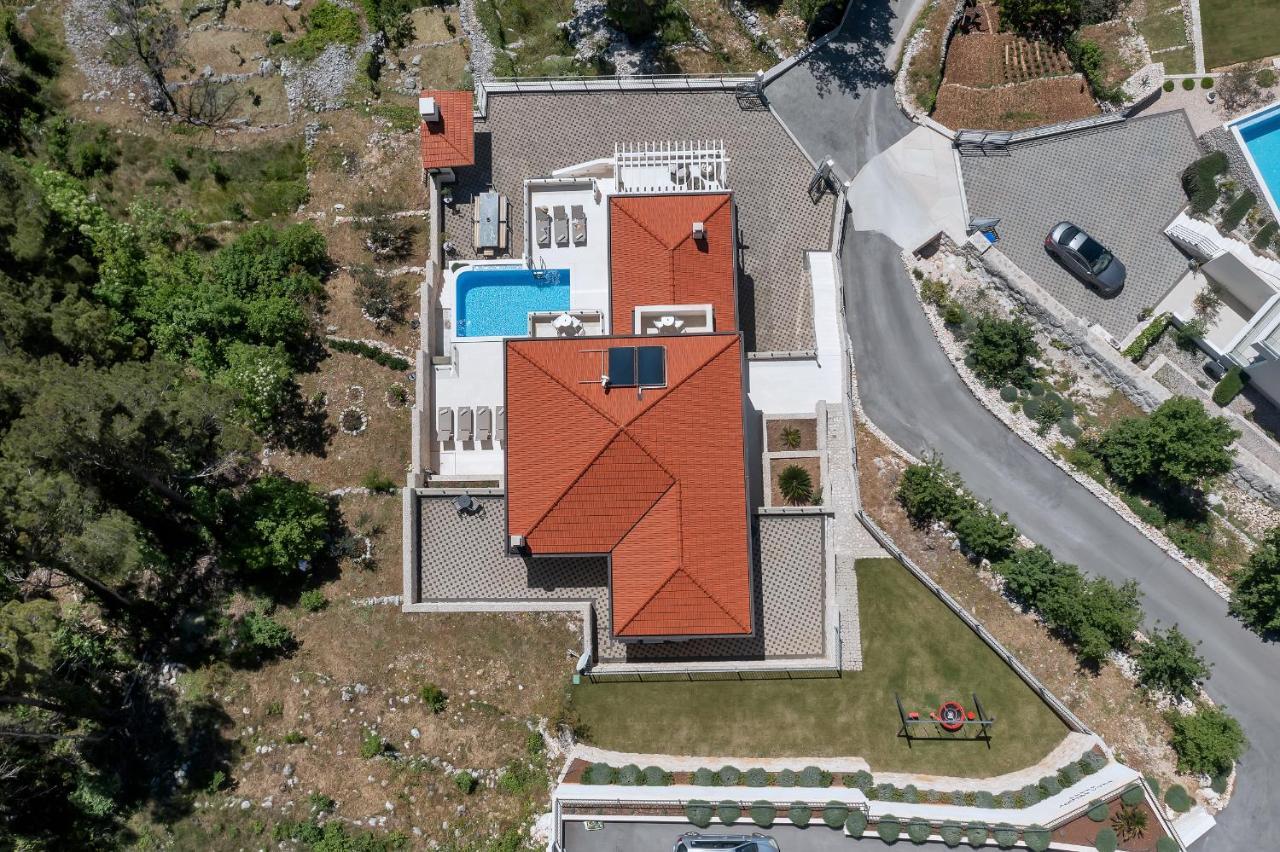 Villa Prestige บาชกาโวดา ภายนอก รูปภาพ